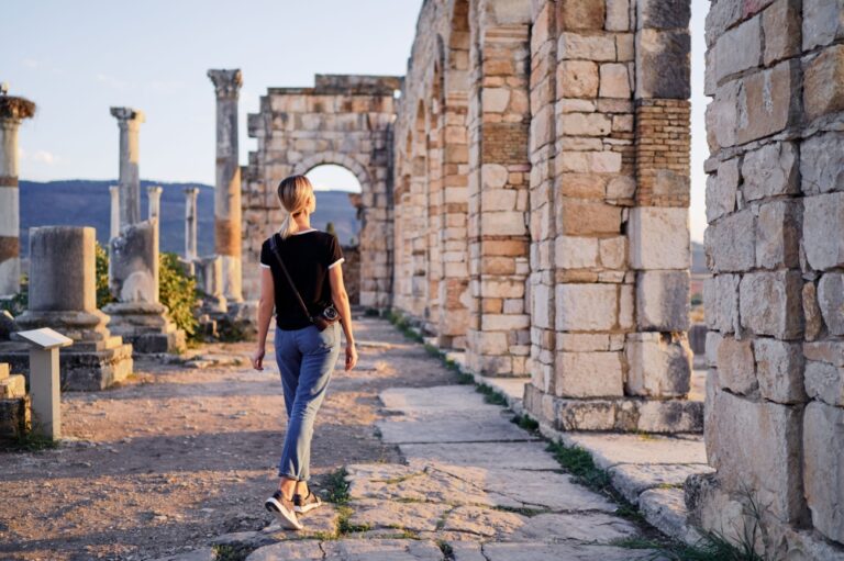 Roman-Ruins-in-Volubilis-near-Meknes-Morocco