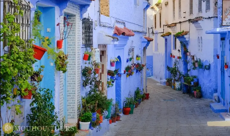 6 Days Marrakech to Chefchaouen via Desert Tour